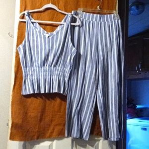 Cato 2 pc tank and cropped pants